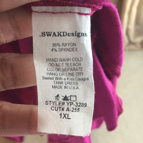 2 for 1! SWAK Dress w/ Sharkbite Hem & Keyhole Back Size 1X - Picture 12 of 16